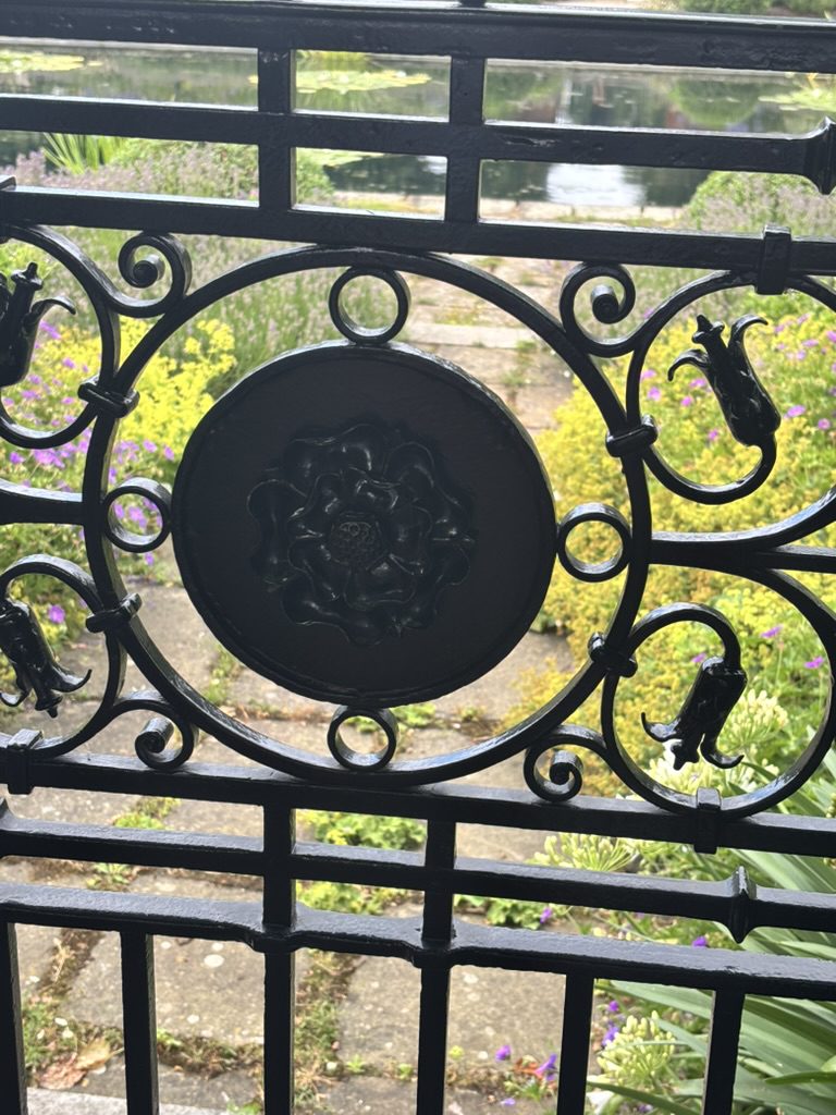 Kensington Palace Gardens