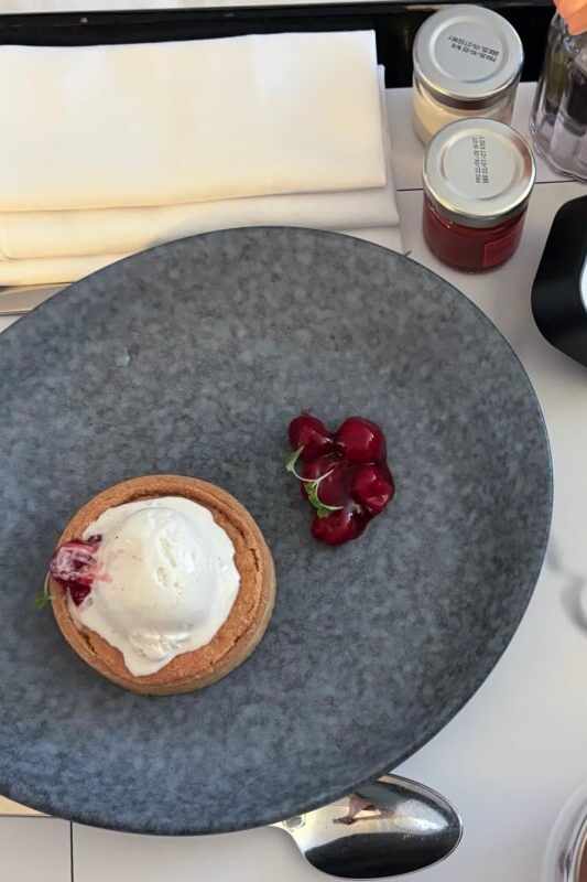 Hyatt London Churchill Room Service