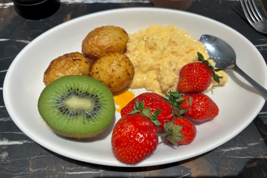 Hyatt Regency Paris Breakfast