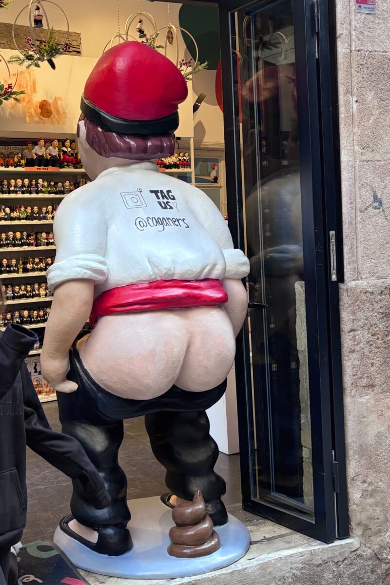 El Caganer statue Barcelona in Winter